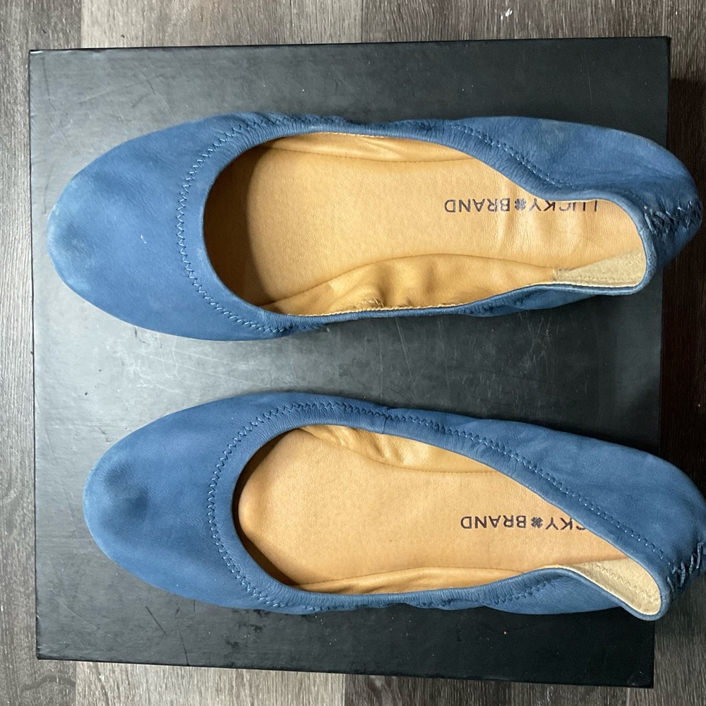 Lucky Brand women’s flats